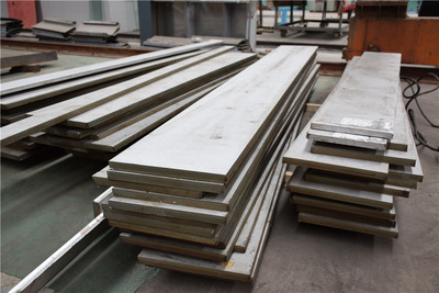 Stainless steel plate